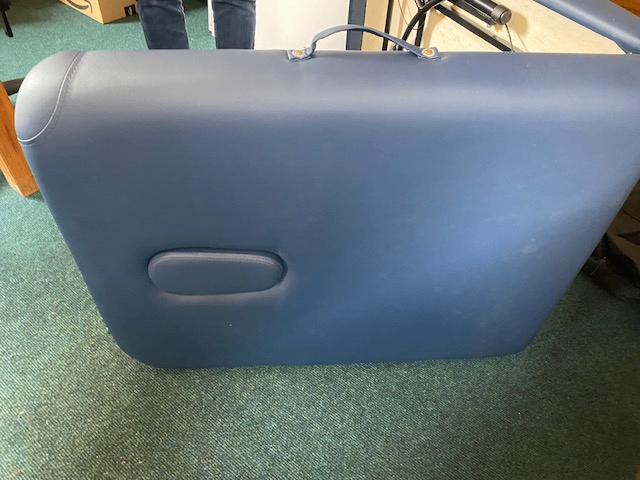 BodyPro Portable Massage Table – as new