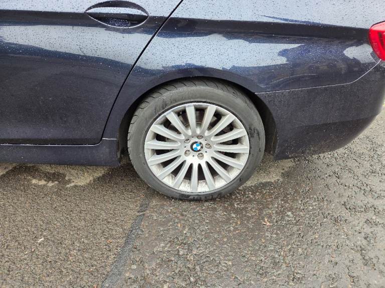 Bmw 19 inch alloys wheels also VW transporter 5x120