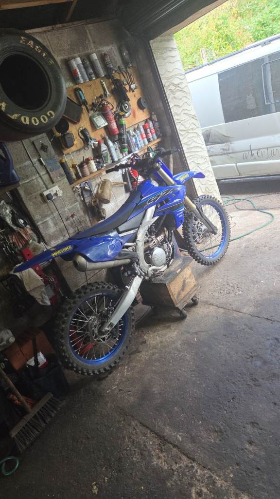 Yz250f Very low hrs 31 with fresh build