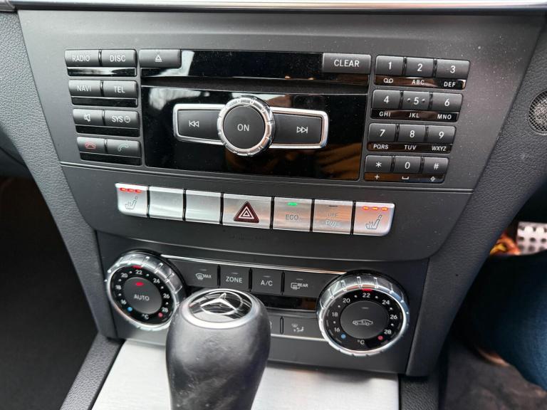 2011 Mercedes-Benz C Class C220 CDI BlueEFFICIENCY Sport 4dr Auto SALOON DIESEL Automatic