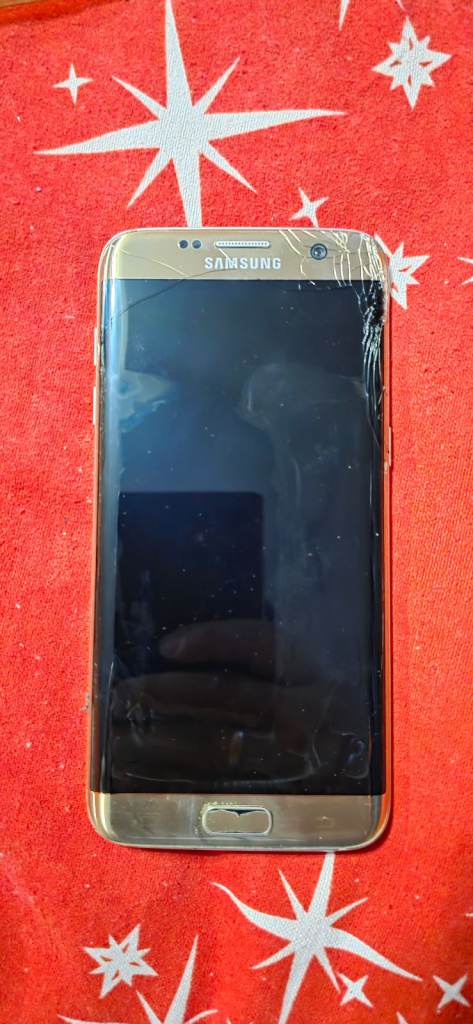 Spares or Repairs Samsung SM-G935F Galaxy S7 edge 32GB 4GB RAM Snapdragon 820 Quad-core 2.15GHz...