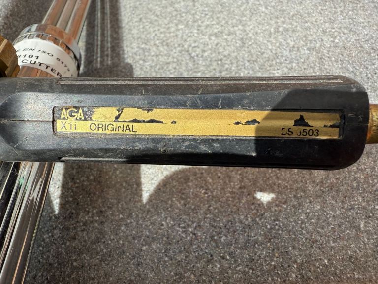 Various gas cutting torches