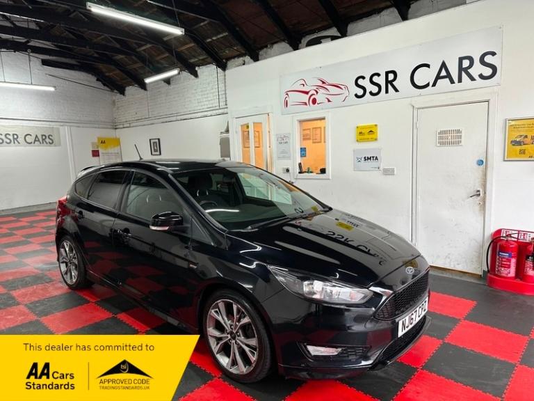 Ford Focus 1.5 TDCi ST-Line Hatchback 5dr Diesel Manual Euro 6 (s/s) (120 ps)