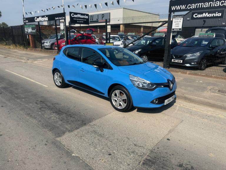 2014 Renault Clio 1.2 16V Dynamique MediaNav 5dr h/b IDEAL 1ST CAR Hatchback Petrol Manual