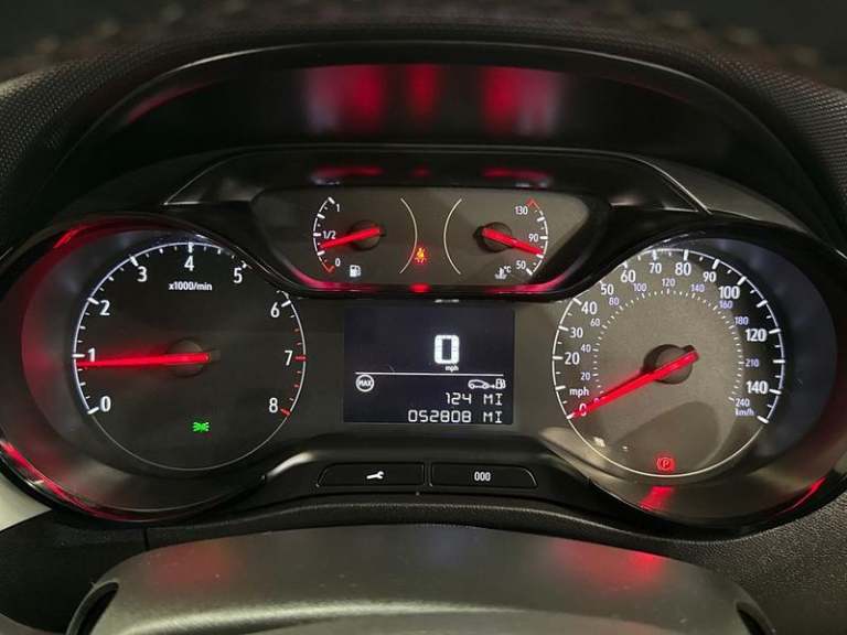 2021 Vauxhall Crossland X 1.2T [110] Griffin 5dr [6 Spd] [Start Stop] Manual Hatchback Petrol Manual