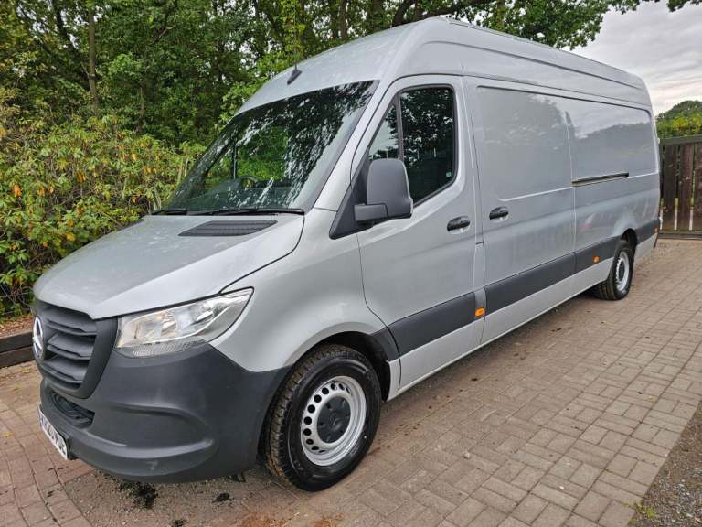 MERCEDES-BENZ SPRINTER 2.1 314 CDI Silver Manual Diesel 2020