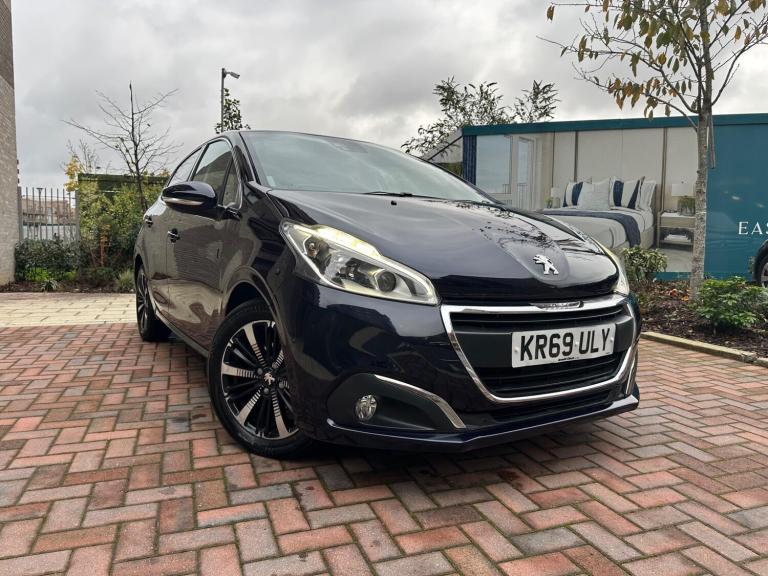 2019 Peugeot 208 1.2 PureTech Tech Edition Euro 6 (s/s) 5dr HATCHBACK Petrol Manual