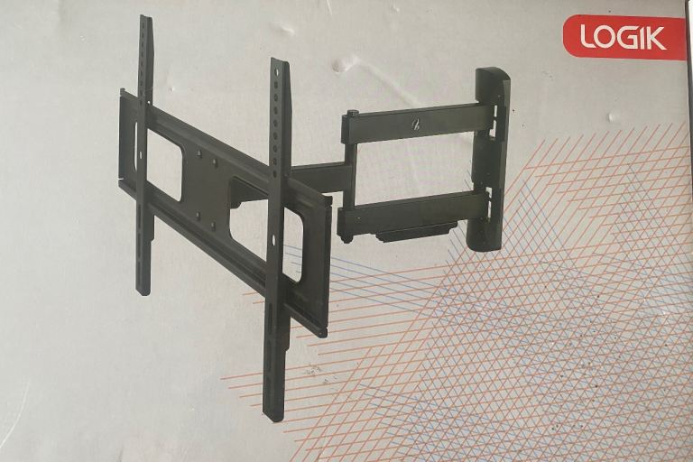 Logik full motion TV bracket