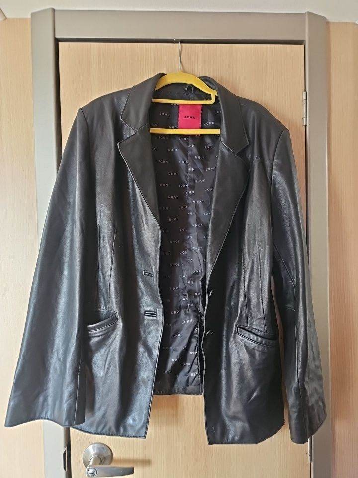 Ladies Debenhams Leather Black Jacket Coat Size 16