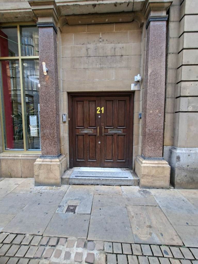 To Let 