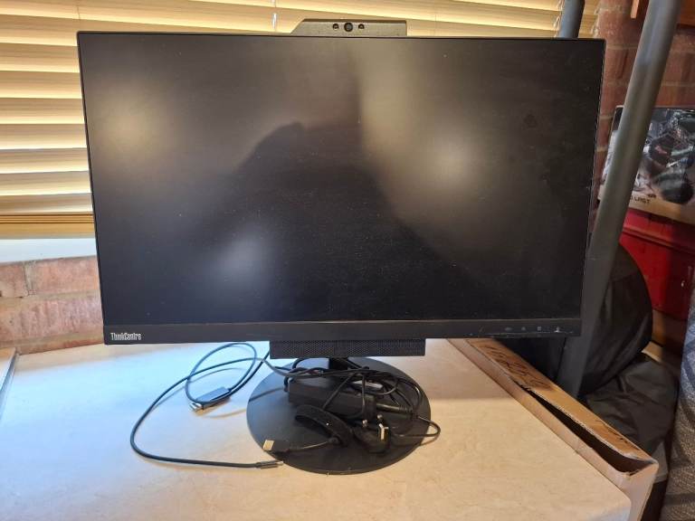 Lenovo ThinkCentre TIO24 Gen 3 Monitor 24" FHD 1080p