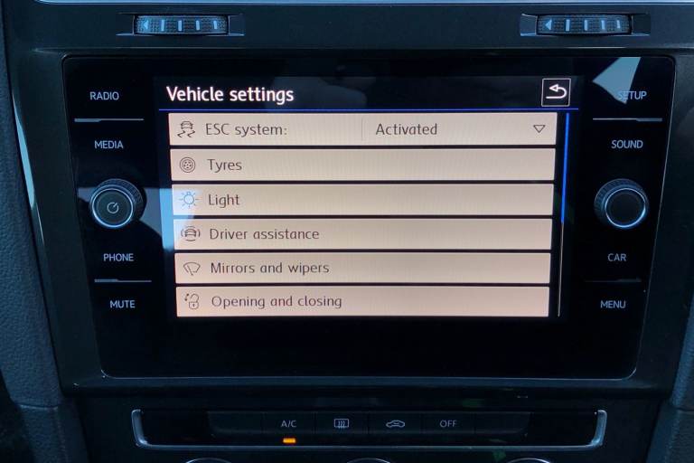 2017 Volkswagen Golf 1.4 TSI S 5dr Hatchback PETROL Manual