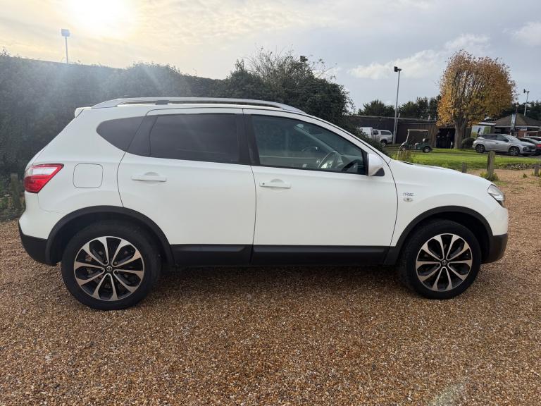 2010 Nissan Qashqai 1.6 n-tec SUV 5dr Petrol Manual 2WD Euro 4 (115 ps) Petrol
