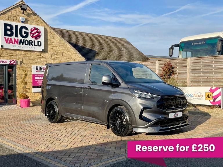 Ford Transit Custom 300 TDCI 136 L1H1 LIMITED ECOBLUE SWB LOW ROOF FWD