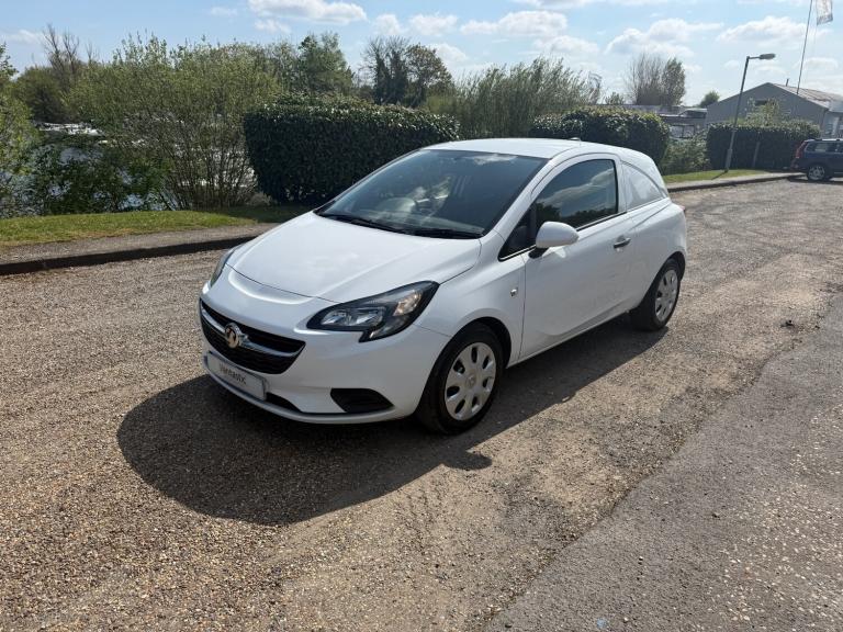 67 VAUXHALL CORSA VAN 1.3 CDTI 16V 95BHP ECOTEC EURO 6 ULEZ APPLE CAR PLAY A/C