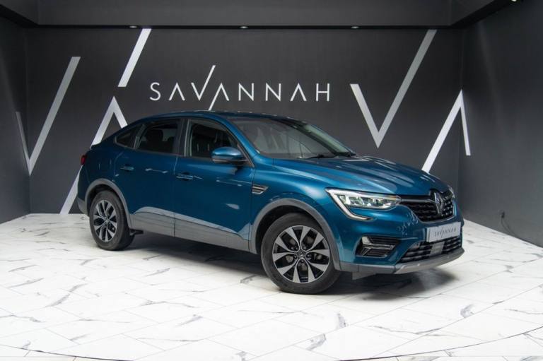 2022 Renault Arkana 1.6 E-TECH Iconic SUV 5dr Petrol Hybrid Auto 2WD Euro 6 (s/s) (145 bhp) COUPE...