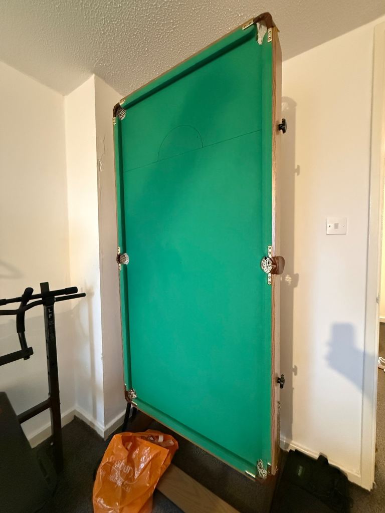 6ft Hy-Pro folding pool/snooker table 