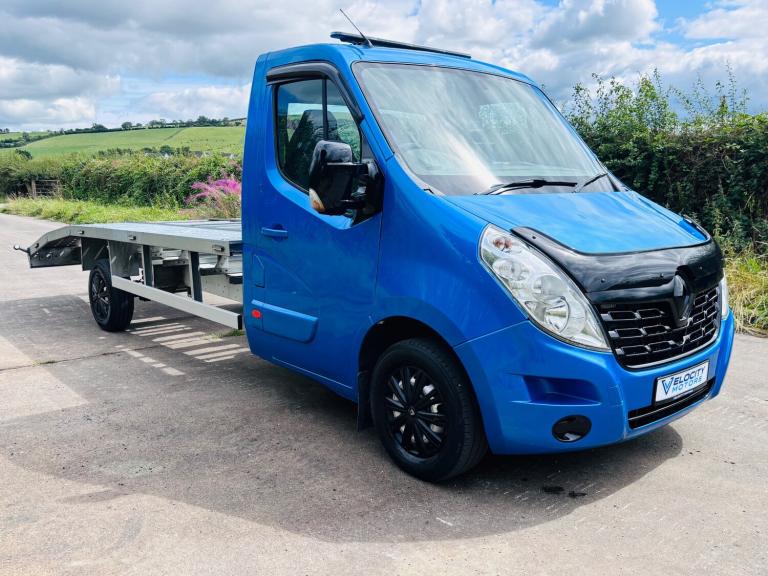 2017 Renault Master LL35dCi 130 Business Low Roof Chassis Cab CHASSIS CAB Diesel Manual