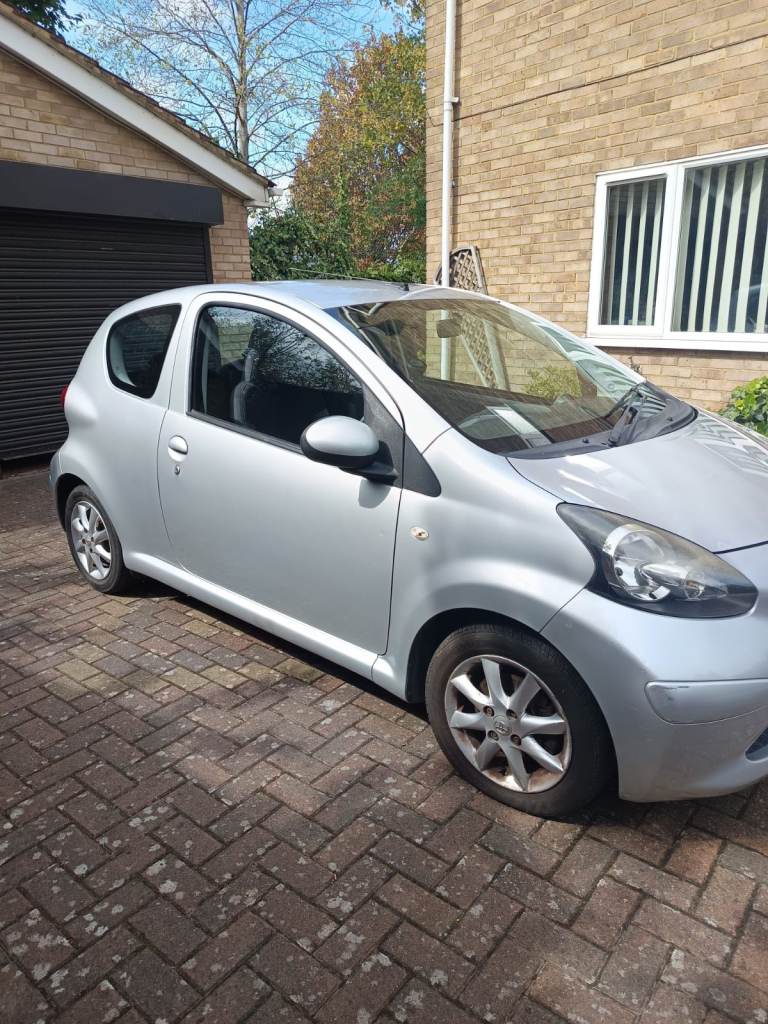 Toyota, AYGO, Hatchback, 2008, Semi-Auto, 998 (cc), 3 doors