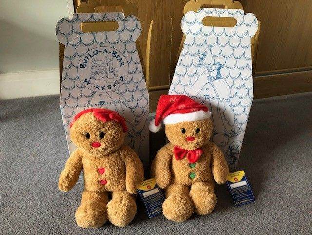 Brand New Gingerbread Man & Gingerbread Girl