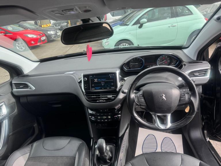 2018 Peugeot 2008 1.2 PureTech Allure Euro 6 (s/s) 5dr HATCHBACK Petrol Manual