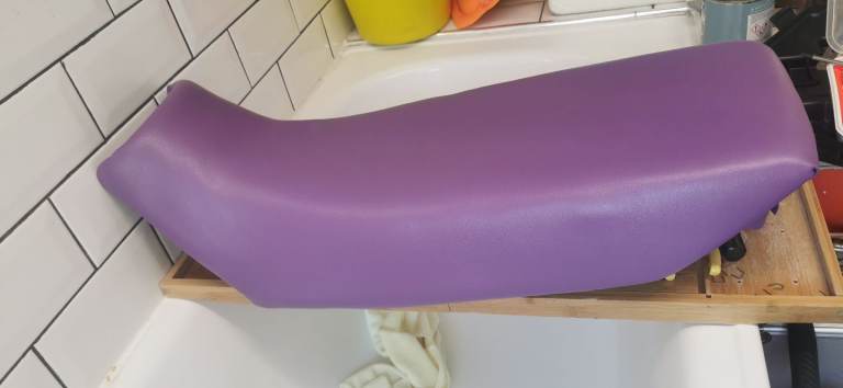 Yamaha xt 600 3tb seat 