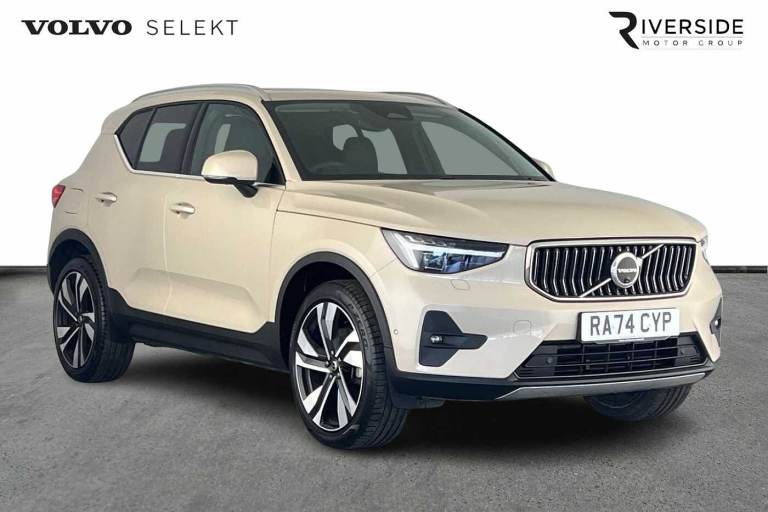2025 Volvo XC40 B3 Ultra, Mild hybrid, Petrol, Bright Estate Petrol Automatic