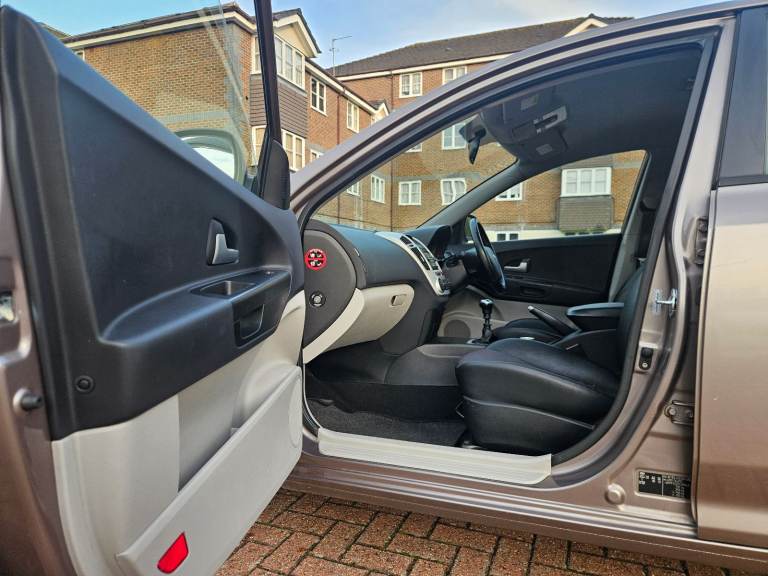 2008 Kia Ceed 1.6 5dr Manual 12Months Mot Ulez free 