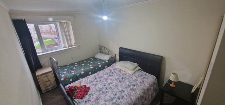 Temporary Accommodation Available – Double Room (EH11)