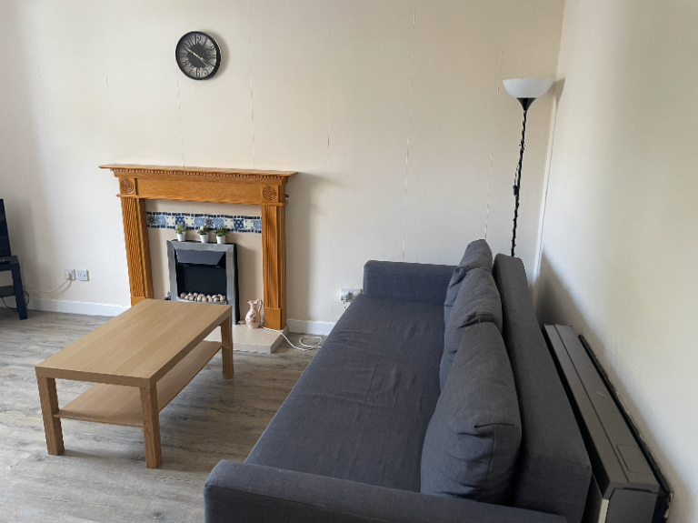 image for 1 bedroom flat Medowbank 