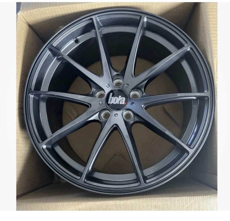 BOLA FLE Alloy Wheel 18x9 5x108 ET35 To 50 72.5mm CB Gloss Gunmetal