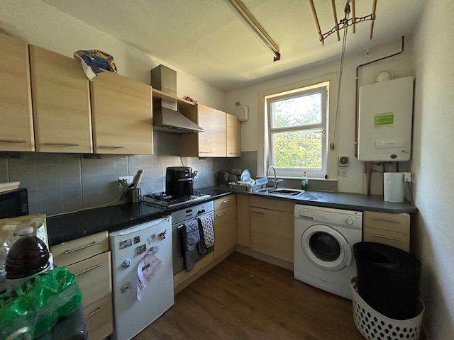 Room to rent close to Dundee city centre and Dundee University/Abertay University