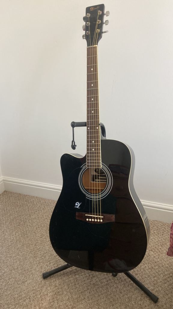 Lindo left handed acoustic guitar
