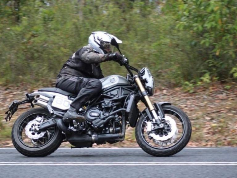 Benelli Leoncino 800 Trail Retro Bike Motorcycle Naked