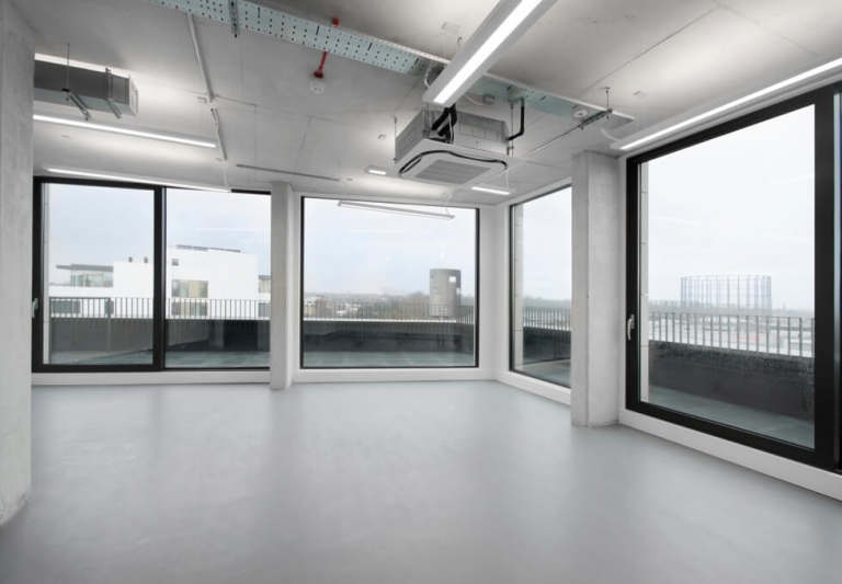 Ladbroke Grove Serviced Offices - Sizes From 7 to 55 Desks - Flexible Spaces in W10