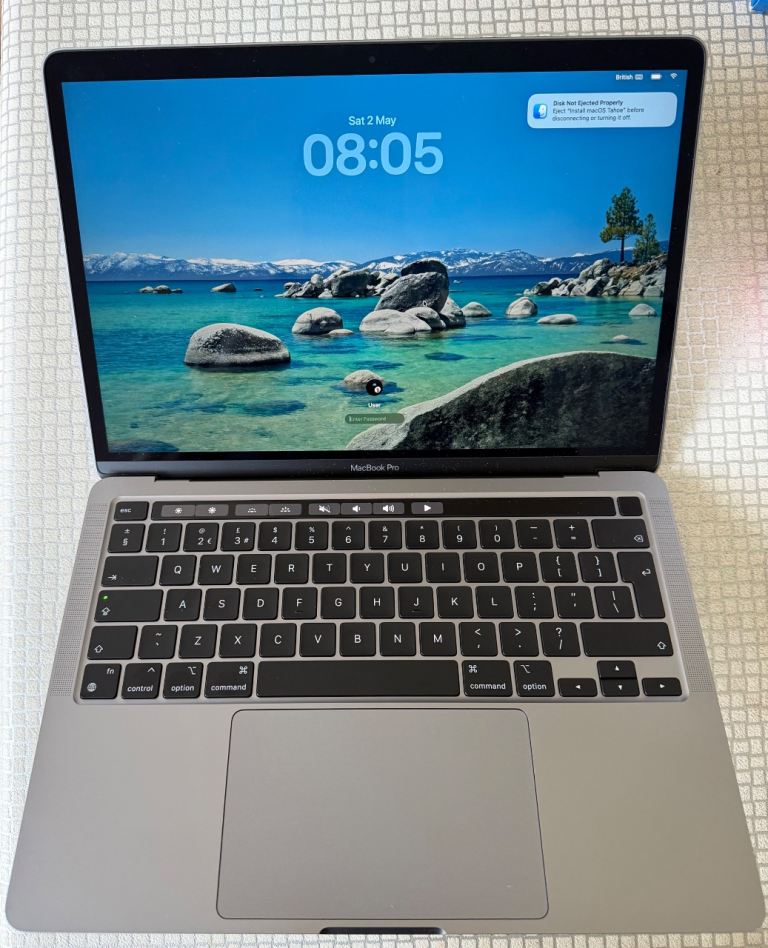 Apple MacBook Pro M1 8core 16GB RAM 512GB storage NEW