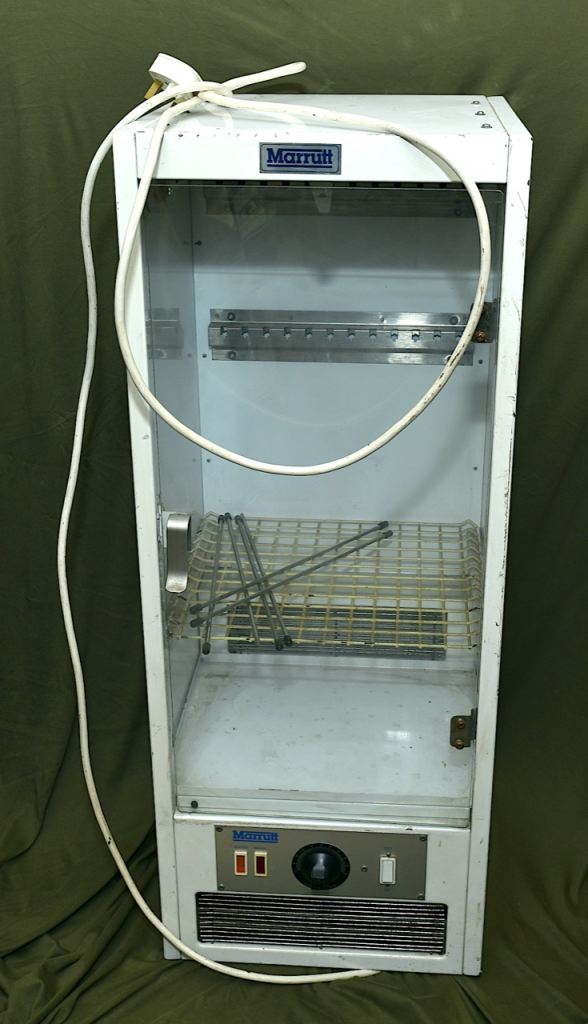 Marrutt Photography Film Drying Cabinet 24/P/G - working