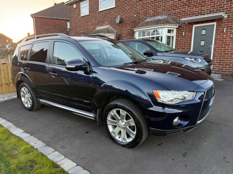 image for 2013 MISTUBISHI OUTLANDER 2.2 DIESEL/7 SEATER/TOWBAR