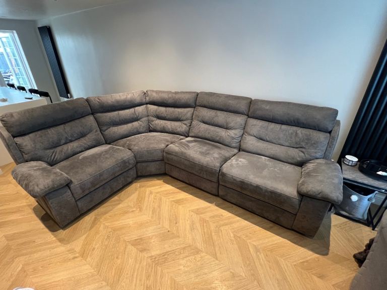 Corner sofa