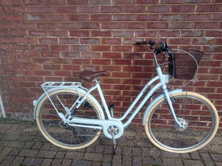 Btwin Dutch style bike with Swytch ebike kit