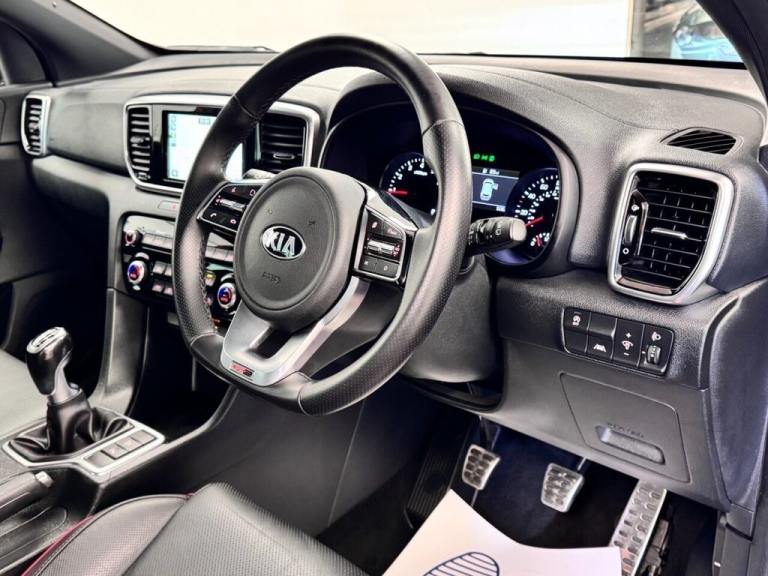 2019 Kia Sportage 1.6 T-GDi GT-LINE 175 BHP + SAT NAV + HEATED LEATHER ESTATE Petrol Manual