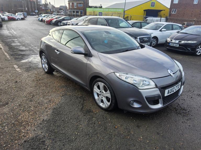 2012 Renault Megane 1.5 dCi 110 Dynamique TomTom 3dr COUPE Diesel Manual