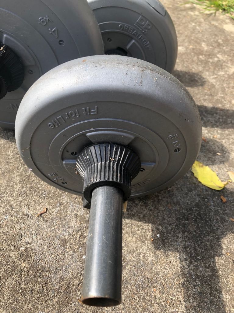 Weights 2kg and 4kg 