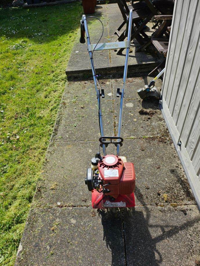 Rotavator Mantris 2 stroke tiller
