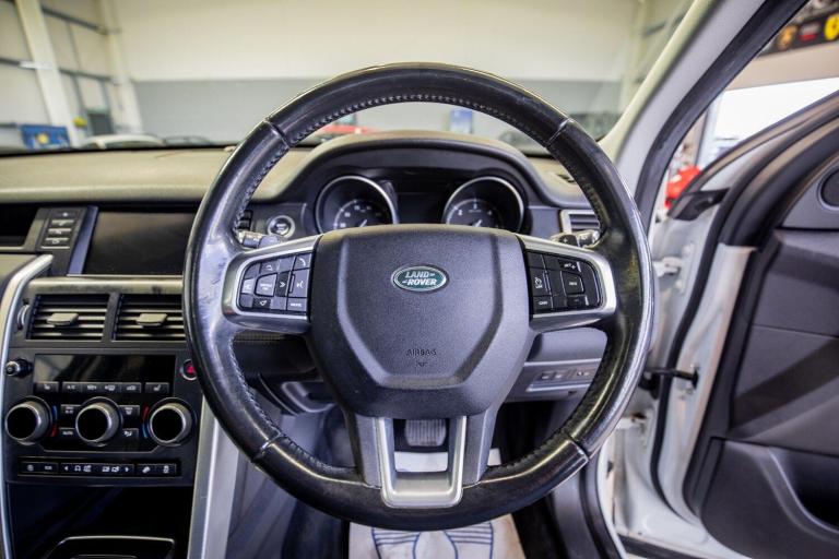 2018 Land Rover Discovery Sport 2.0 TD4 180 HSE Black 5dr Auto ESTATE DIESEL Automatic