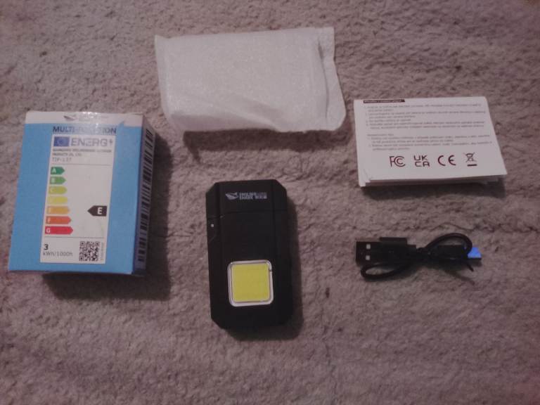 Smiling shark rechargeable windproof lighter with built in torch 