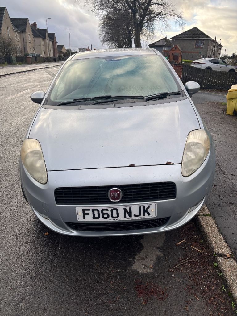 Fiat, GRANDE PUNTO, Hatchback, 2010, Semi-Auto, 1368 (cc), 5 doors