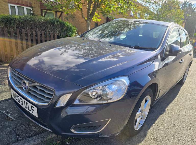 Volvo V60, Automatic, 2.0 petrol, 241 Bhp!! 100k miles, Newly rebuilt gearbox