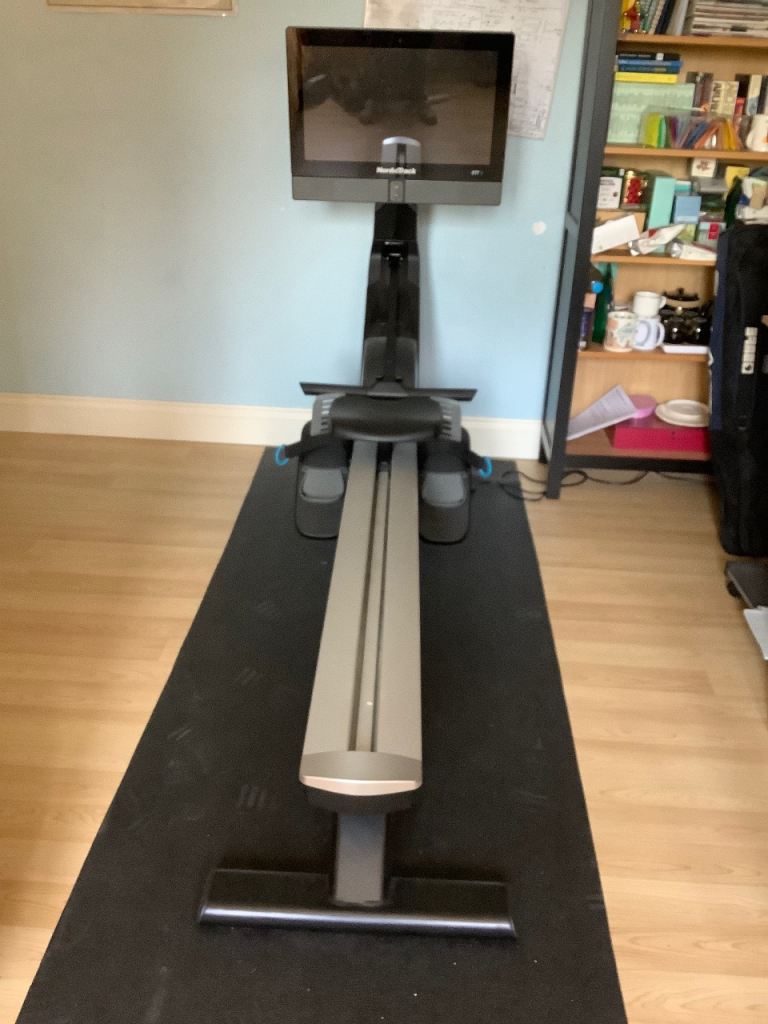 Nordic Track RW900 Rowing Machine