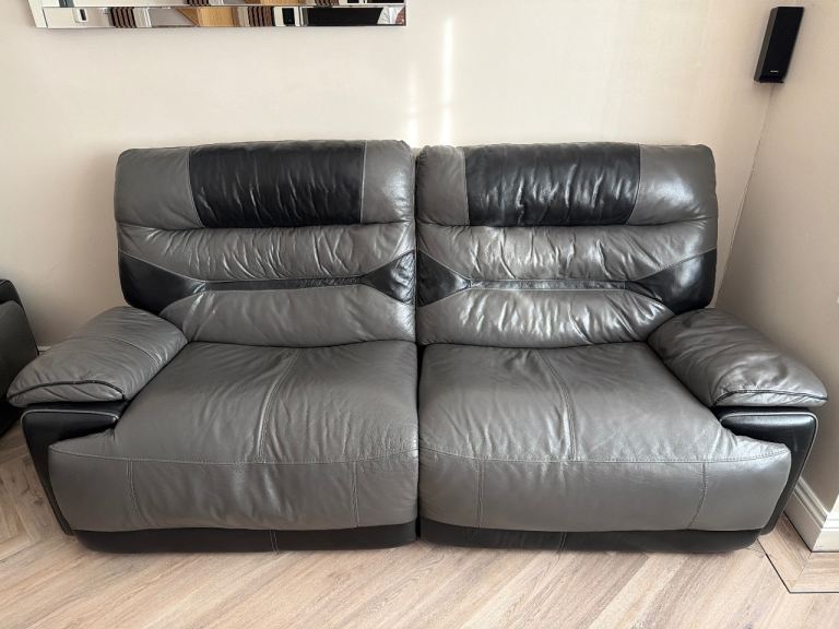 Leather recliner sofas